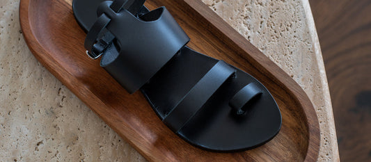 Black Flat Sandals for Women | PROÉLEFSI Saudi Arabia